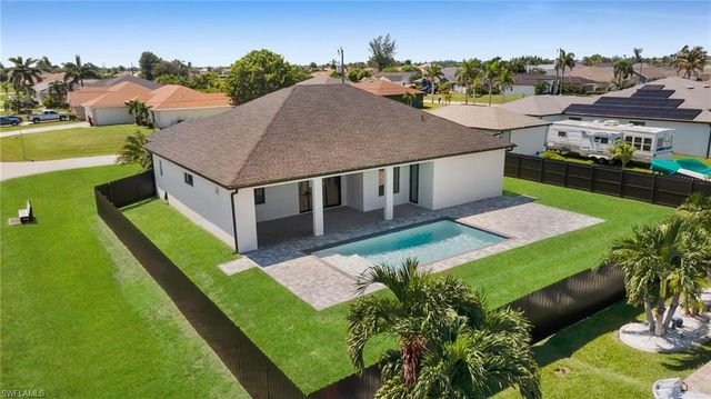 3009 SW 16th PL, Cape Coral, FL 33914