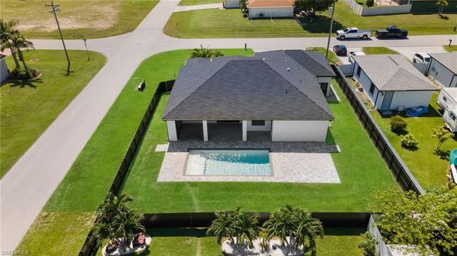 3009 SW 16th PL, Cape Coral, FL 33914