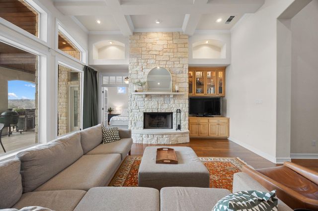 204 Goldridge DR, Georgetown, TX 78633