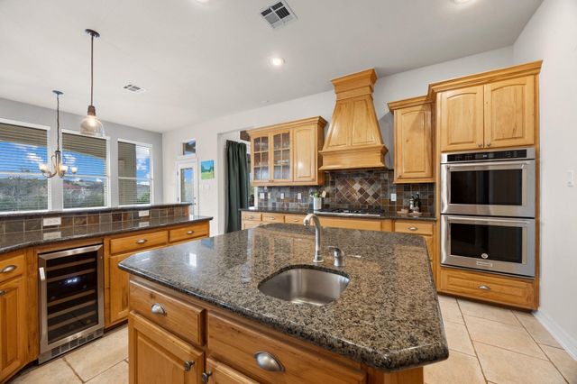 204 Goldridge DR, Georgetown, TX 78633