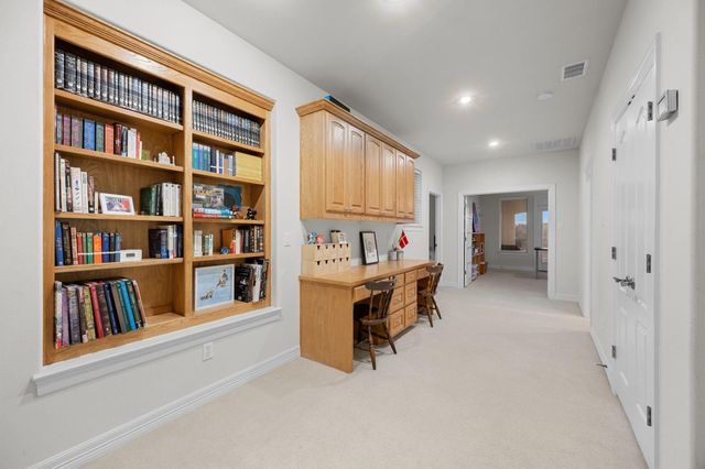 204 Goldridge DR, Georgetown, TX 78633