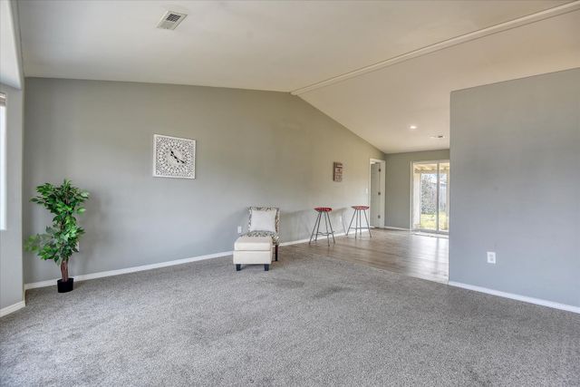 12411 W 9th St, Airway Heights, WA 99001