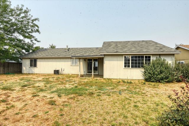 12411 W 9th St, Airway Heights, WA 99001