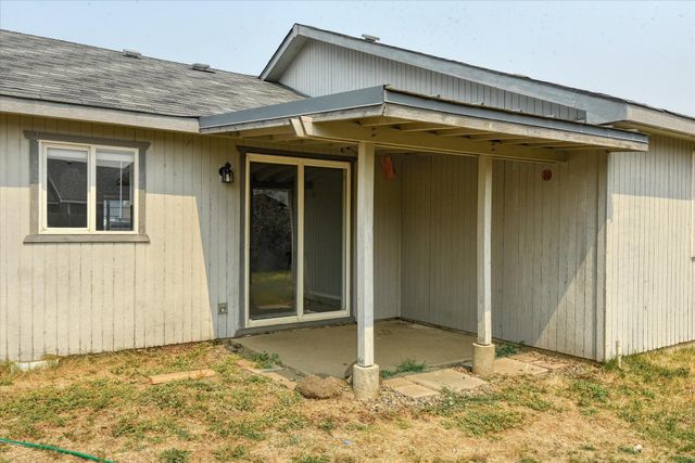 12411 W 9th St, Airway Heights, WA 99001