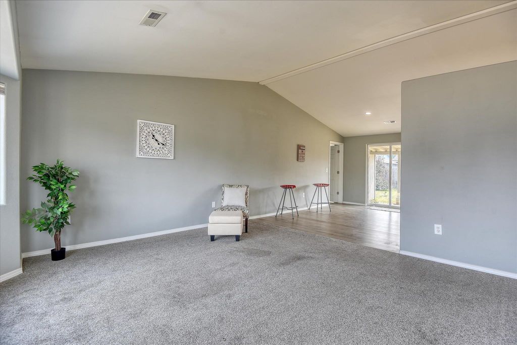 12411 W 9th St, Airway Heights, WA 99001 photo 2