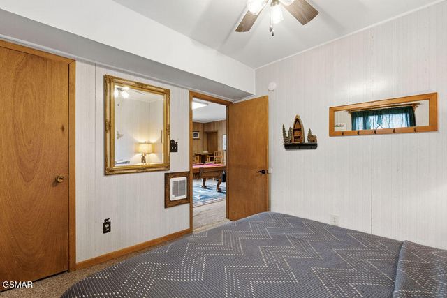 1839 Zurich Court, Gatlinburg, TN 37738