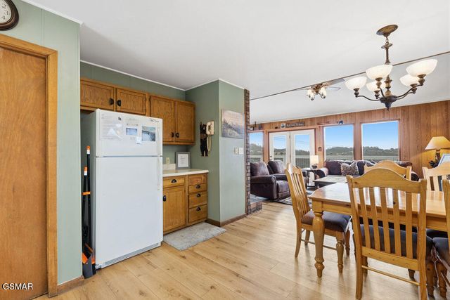 1839 Zurich Court, Gatlinburg, TN 37738