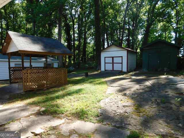 4618 Bartlett Road, Forest Park, GA 30297