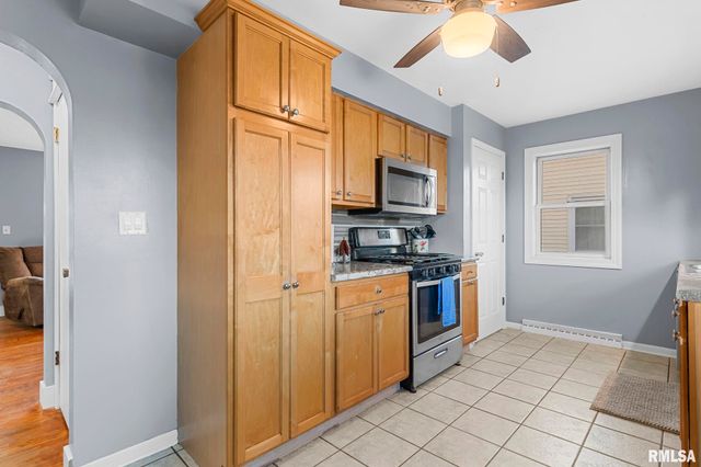 53 ROSARIA Road, Springfield, IL 62702