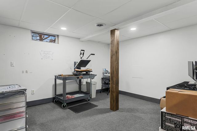 53 ROSARIA Road, Springfield, IL 62702