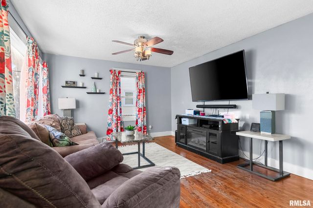 53 ROSARIA Road, Springfield, IL 62702