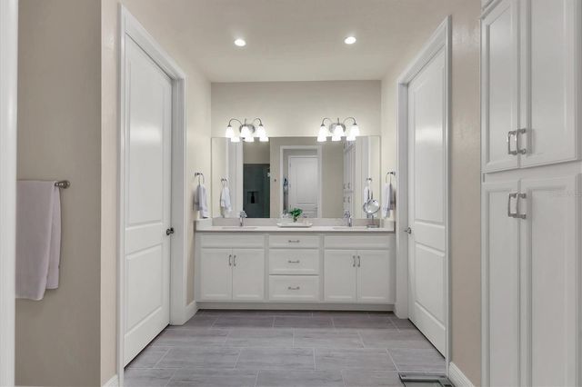 5099 FLAG STREET, Sarasota, FL 34232