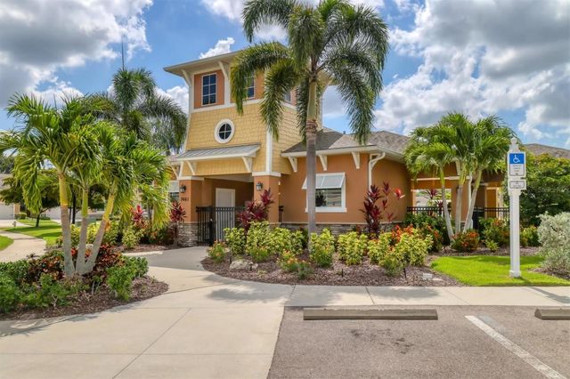 5099 FLAG STREET, Sarasota, FL 34232