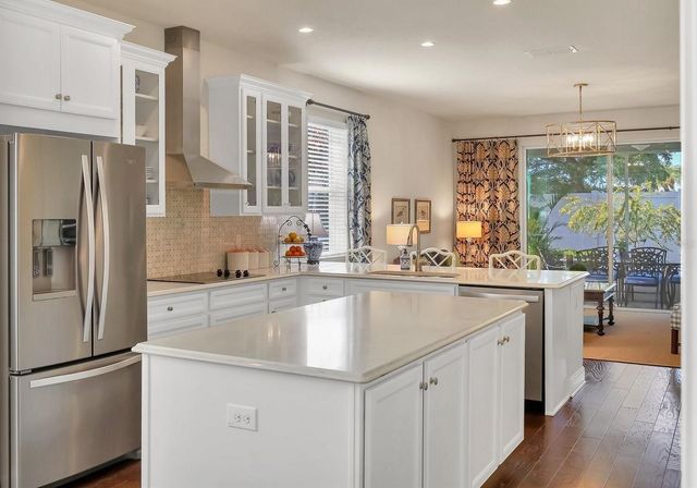 5099 FLAG STREET, Sarasota, FL 34232