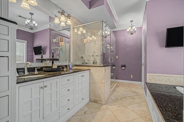 410 Crestwood Drive, El Lago, TX 77586
