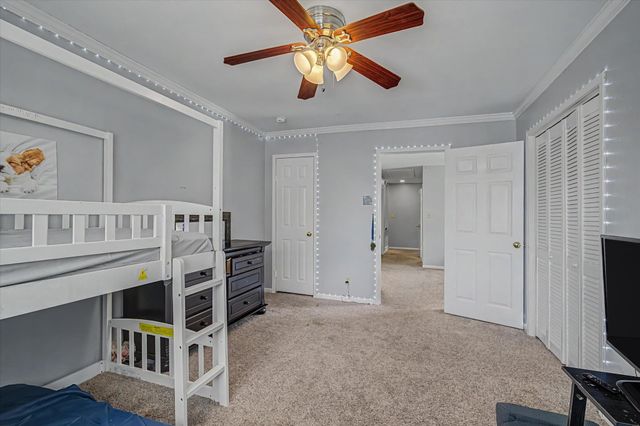 410 Crestwood Drive, El Lago, TX 77586