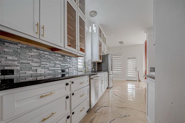 5014 Mornington Drive, Sugar Land, TX 77498