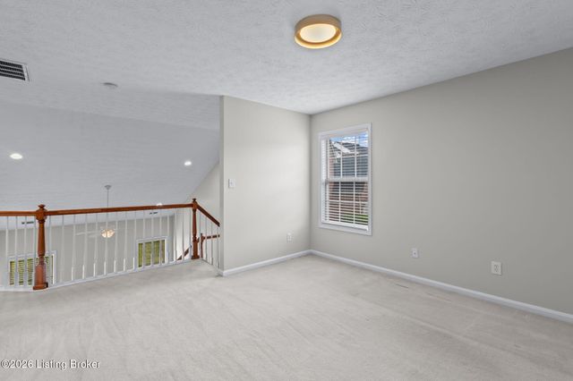 15629 Beckley Hills Dr, Louisville, KY 40245