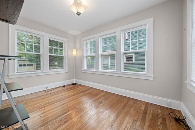 3326 Dellwood Road, Cleveland Heights, OH 44118