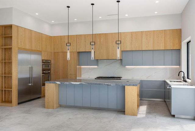 51 Huntsmans Horn Circle, The Woodlands, TX 77380