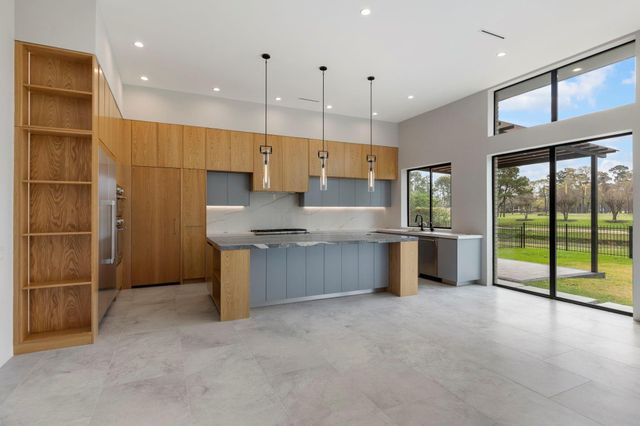 51 Huntsmans Horn Circle, The Woodlands, TX 77380