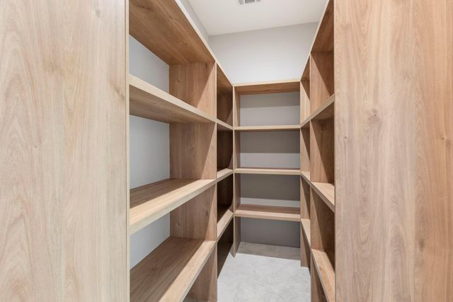 51 Huntsmans Horn Circle, The Woodlands, TX 77380