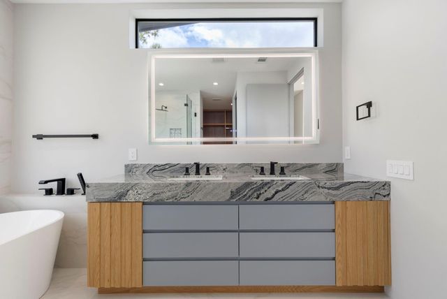 51 Huntsmans Horn Circle, The Woodlands, TX 77380