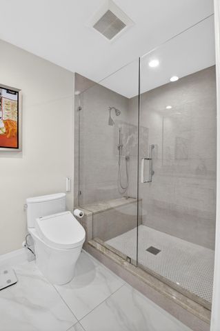 19530 Sawgrass Drive 1501, Boca Raton, FL 33434