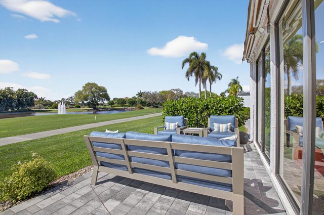 19530 Sawgrass Drive 1501, Boca Raton, FL 33434