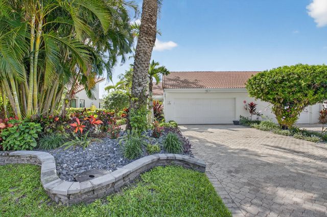 19530 Sawgrass Drive 1501, Boca Raton, FL 33434