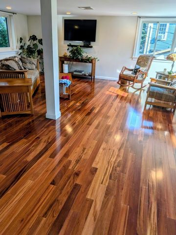 12 Andrews Street, Gloucester, MA 01930