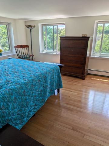 12 Andrews Street, Gloucester, MA 01930