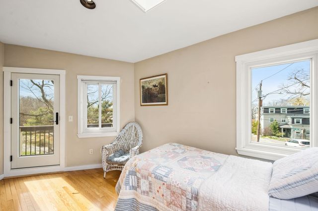 12 Andrews Street, Gloucester, MA 01930