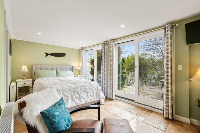 12 Andrews Street, Gloucester, MA 01930