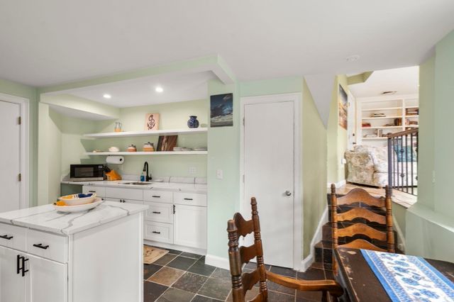 12 Andrews Street, Gloucester, MA 01930