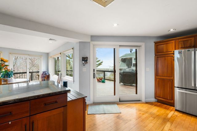 12 Andrews Street, Gloucester, MA 01930