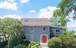 12 Andrews Street, Gloucester, MA 01930