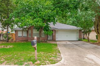 2506 Sherwood Hollow Lane, Houston, TX 77339