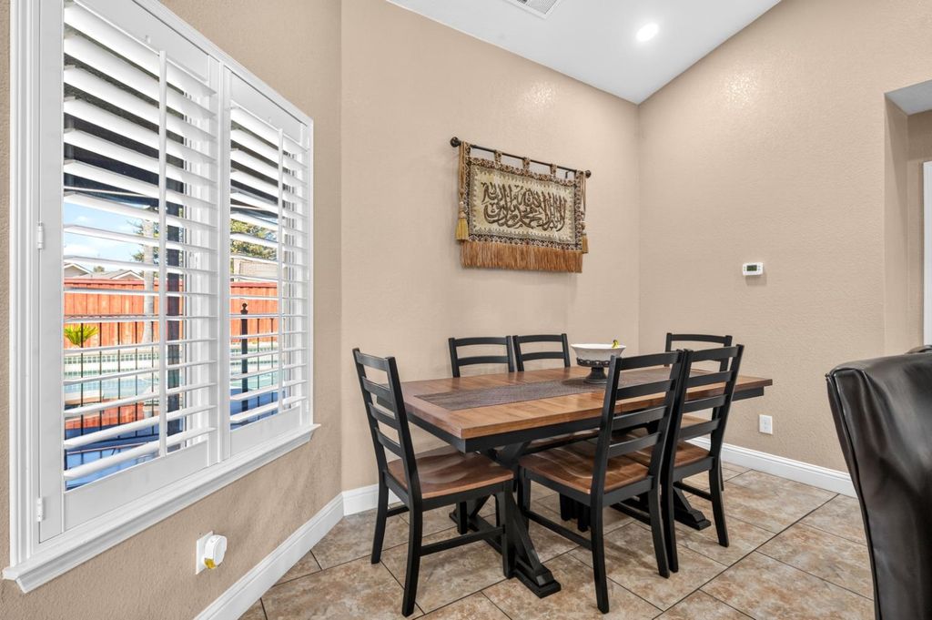 Image 10 of property listing at 1450 Nelson Boulevard, Selma, CA 93662