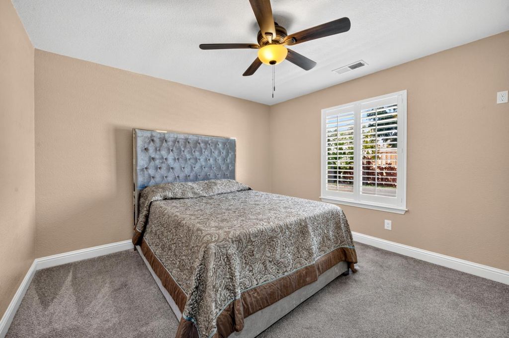 Image 24 of property listing at 1450 Nelson Boulevard, Selma, CA 93662