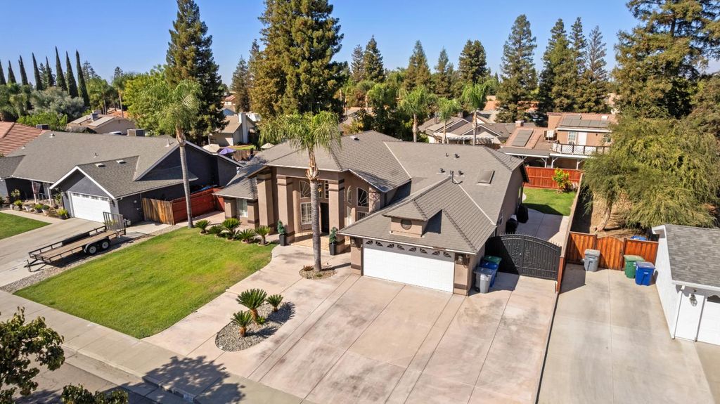 Image 29 of property listing at 1450 Nelson Boulevard, Selma, CA 93662