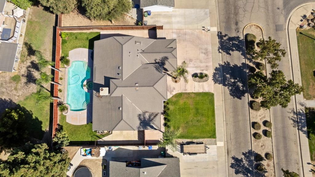 Image 32 of property listing at 1450 Nelson Boulevard, Selma, CA 93662