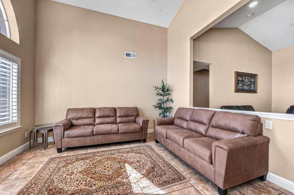 Image 7 of property listing at 1450 Nelson Boulevard, Selma, CA 93662