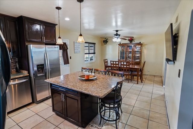 41537 47th Street W, Lancaster, CA 93536