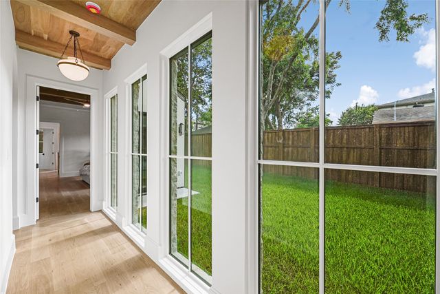 6452 Anita Street, Dallas, TX 75214