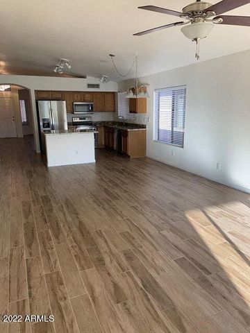 18207 N 5th Avenue, Phoenix, AZ 85023