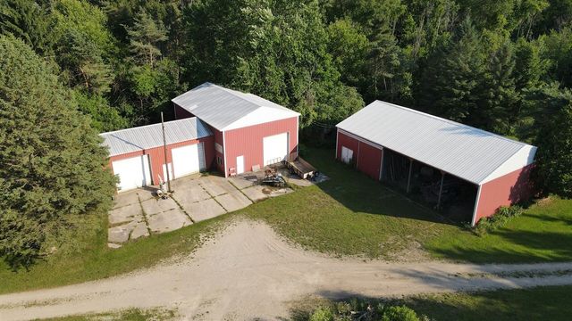 11678 E Grand River Avenue, Portland, MI 48875