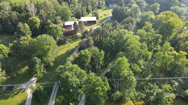 11678 E Grand River Avenue, Portland, MI 48875