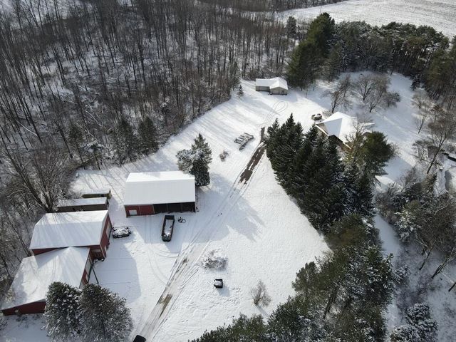 11678 E Grand River Avenue, Portland, MI 48875