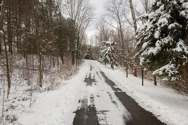 11678 E Grand River Avenue, Portland, MI 48875